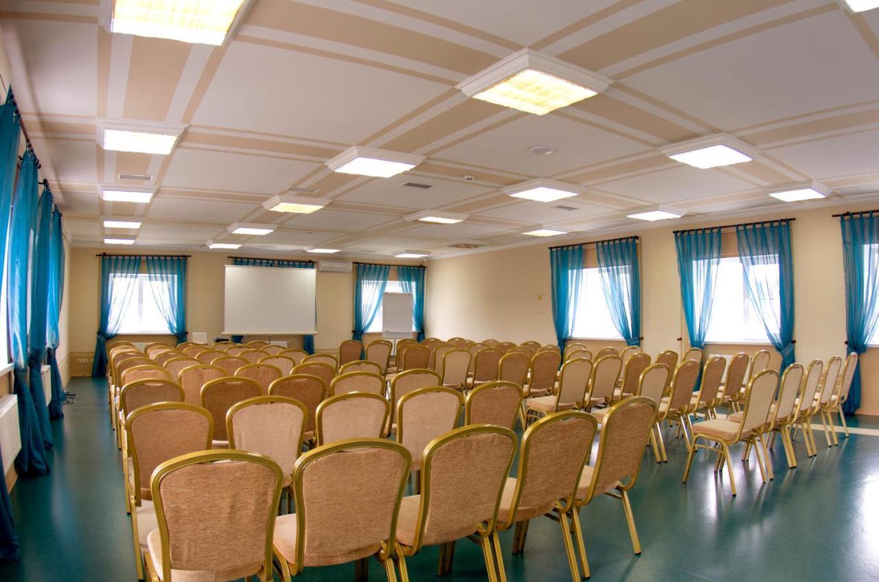 فندق Conference Hall Irpin' المظهر الخارجي الصورة
